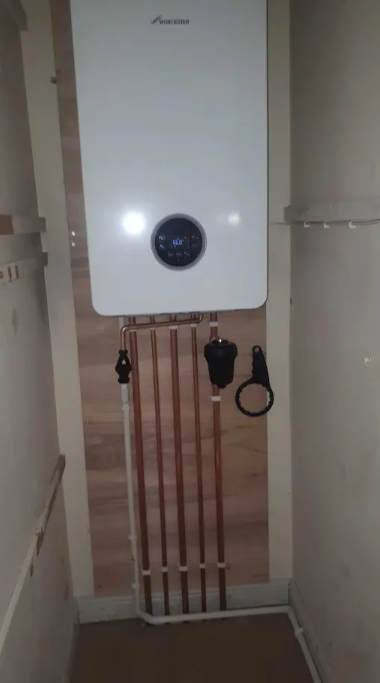 Gas Safe Registered Engineers in Burnley | SG Heating Services gallery image 3